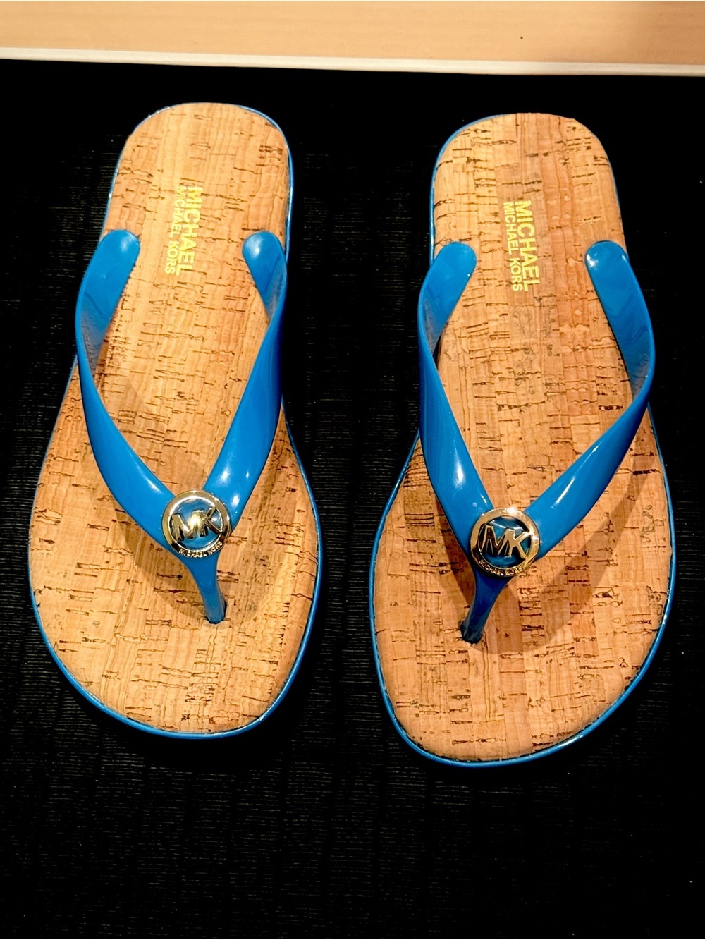 NIB Size 5 women’s Michael Kors Blue Cork-Trim Jelly Flip Flop Sandals